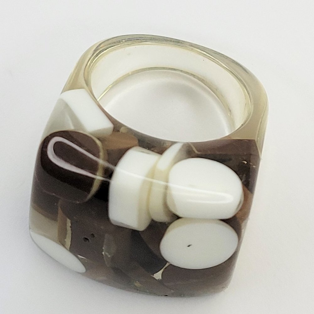 Chunky Clear Resin Ring With Brown and White Pill Beads Square Shape Lucite Ring